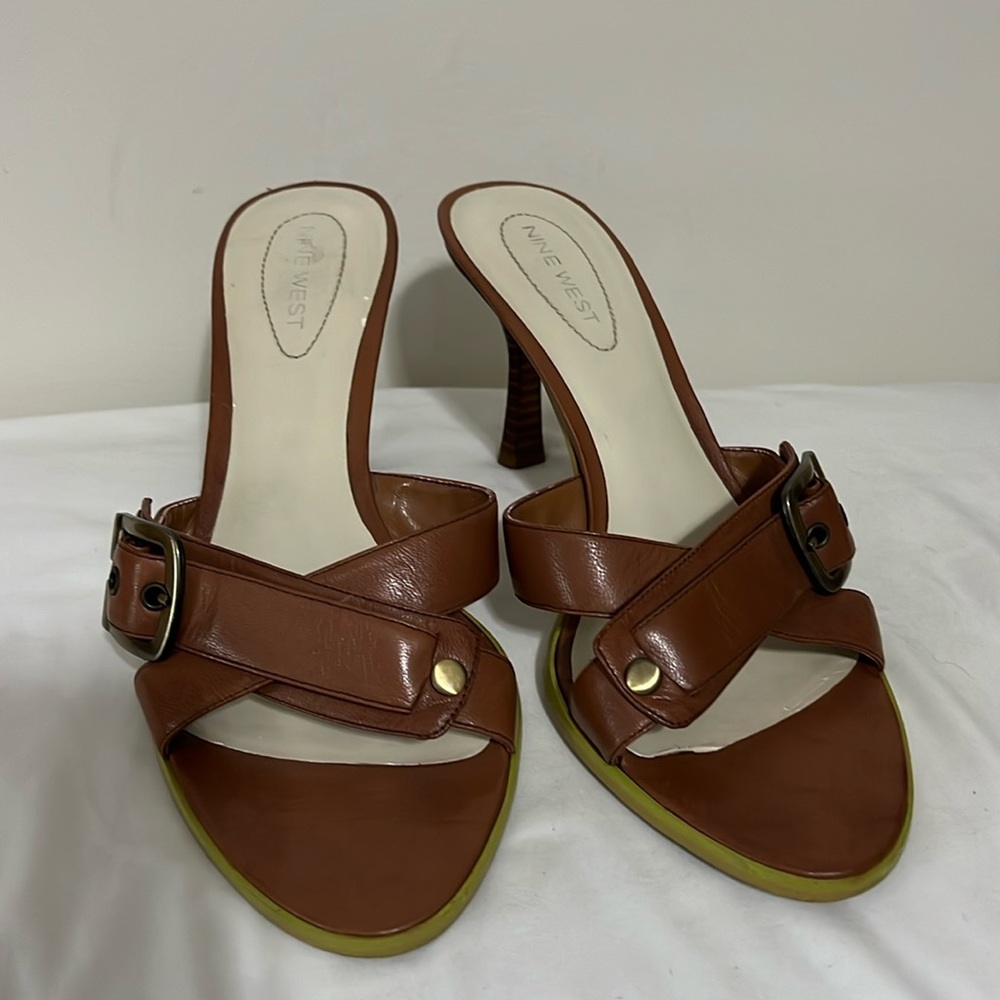 Nine West “Jovir” brown leather sandal size 9.5